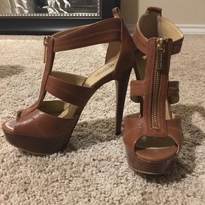 Michael Kors tan color heels